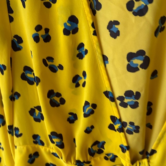 CAbi Yellow and Black Floral Blouse - Picture 4 of 9